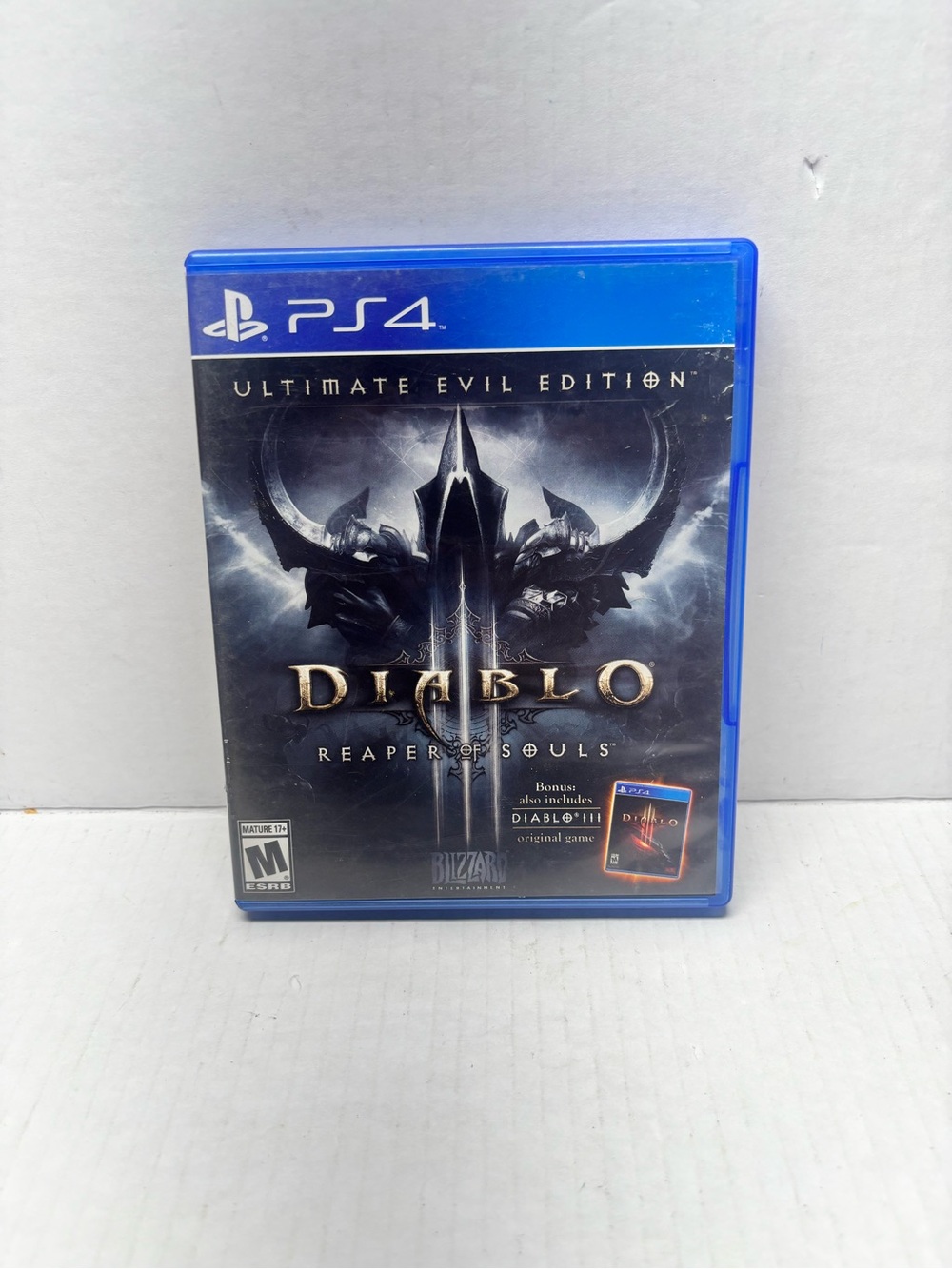 Diablo III: Reaper of Souls - Ultimate Evil Edition (Blue) for PS4 by Blizzard